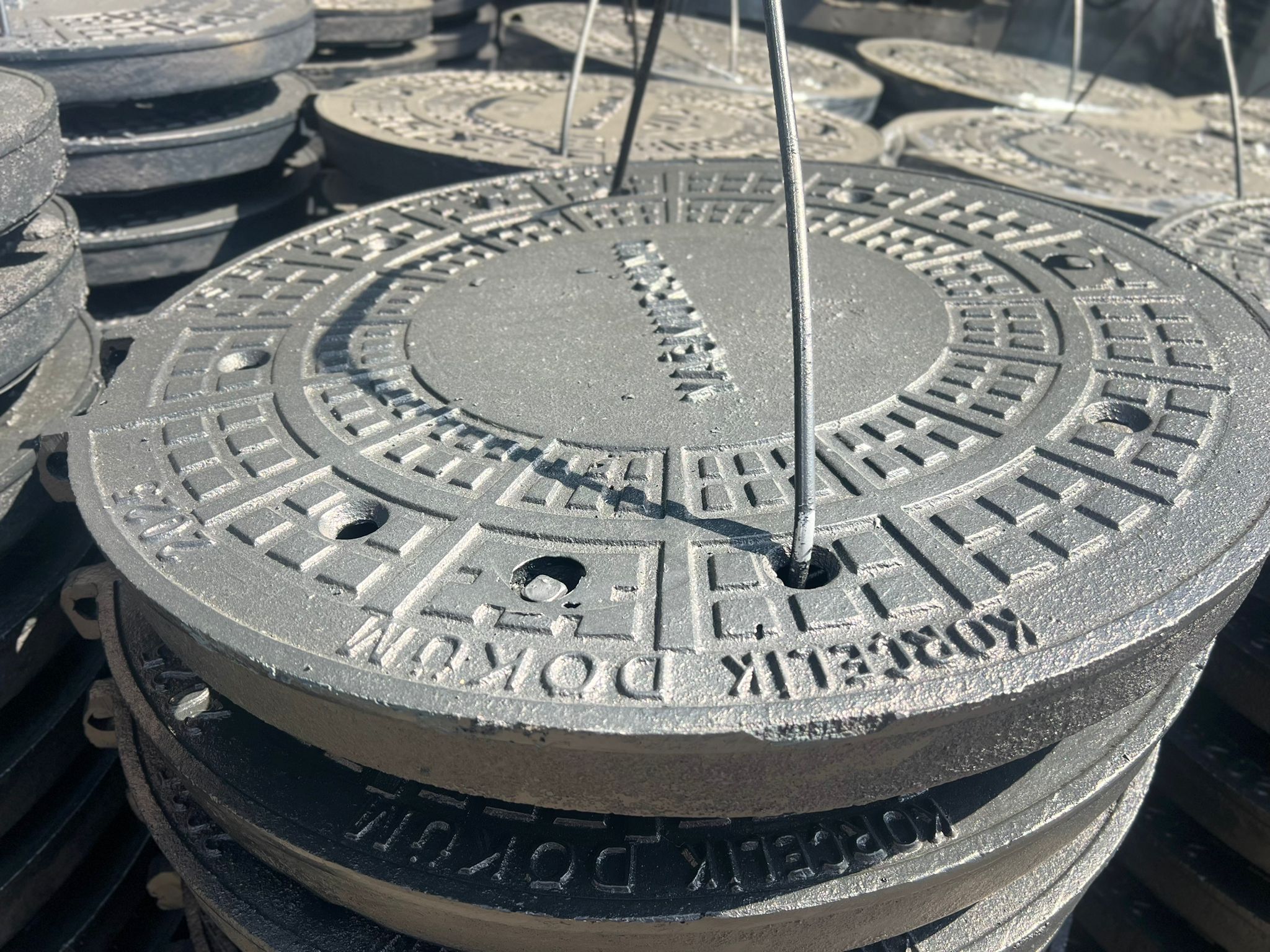 Menhol Rögar Kapakları